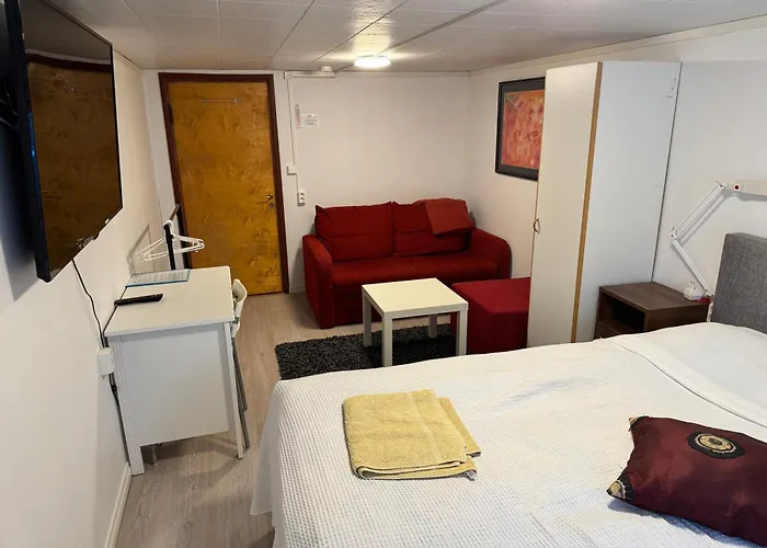 Center, Floor, Entire Attic アパート Mäntyharju